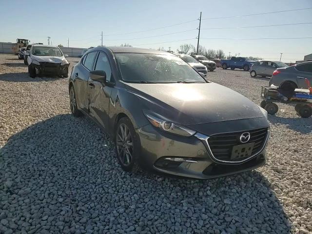 2018 Mazda 3 - Image 10