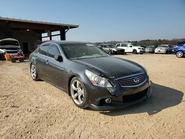 2011 Infiniti G - Image 10
