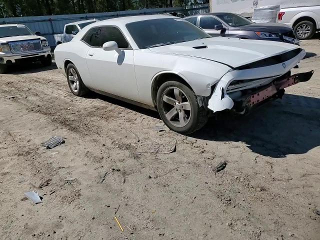 2011 Dodge Challenger - Image 11