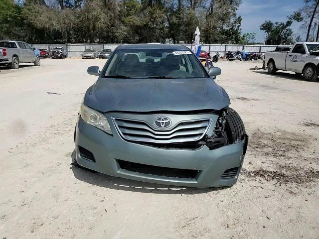 2010 Toyota Camry - Image 11