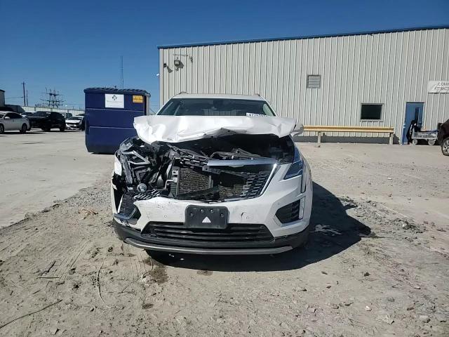 2021 Cadillac XT5 - Image 12