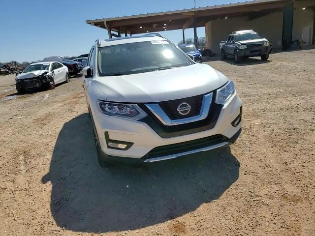 2019 Nissan Rogue - Image 14