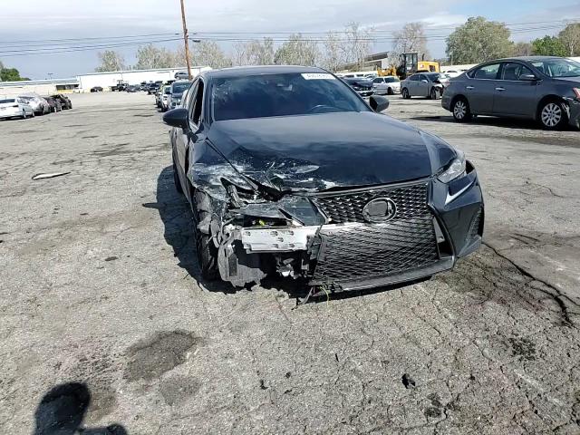 2018 Lexus IS - Image 11