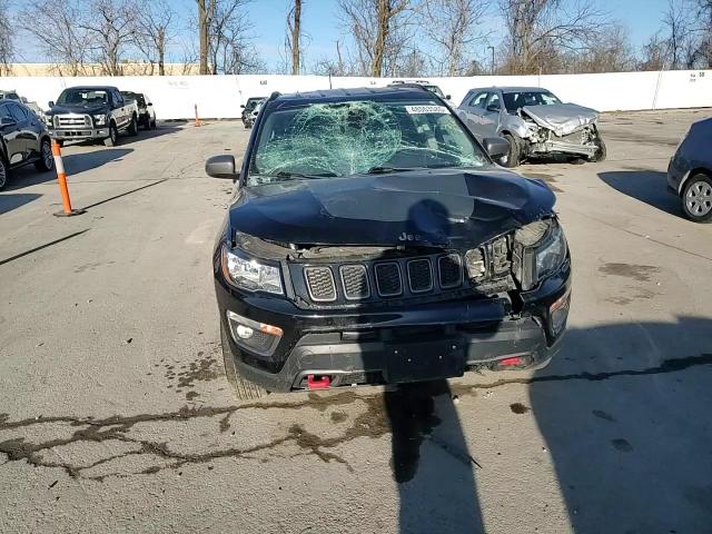 2018 Jeep Compass - Image 12