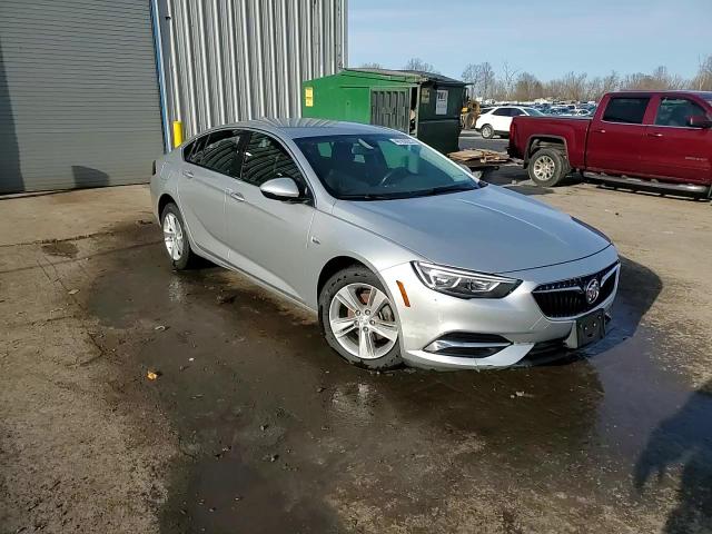 2018 Buick Regal - Image 15