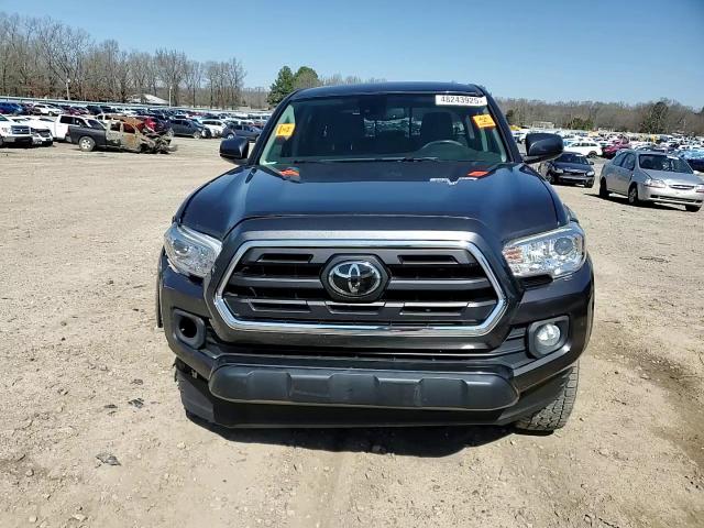 2019 Toyota Tacoma - Image 10