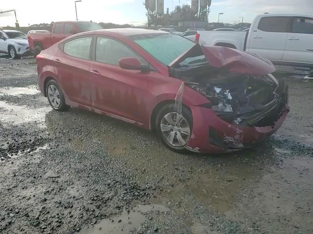 2016 Hyundai Elantra - Image 11