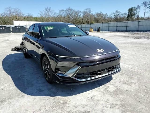 2024 Hyundai Sonata - Image 10