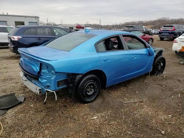 2015 Dodge Charger - Image 13