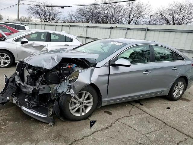 2016 Hyundai Sonata - Image 11