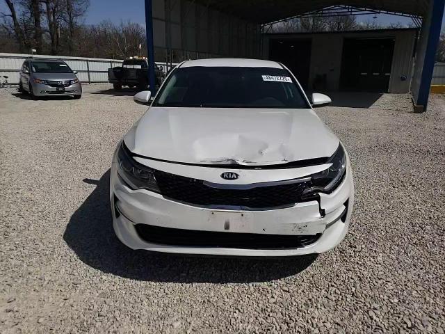 2016 Kia Optima - Image 11