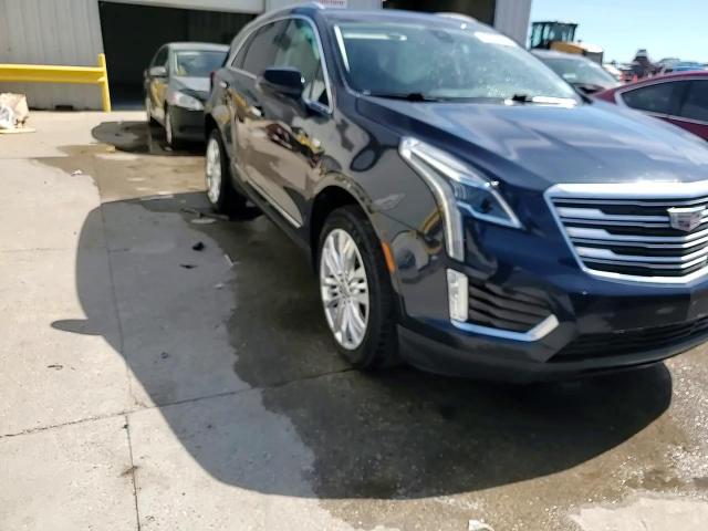 2017 Cadillac XT5 - Image 13