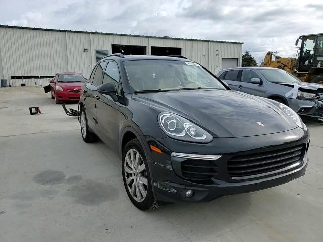 2016 Porsche Cayenne - Image 11