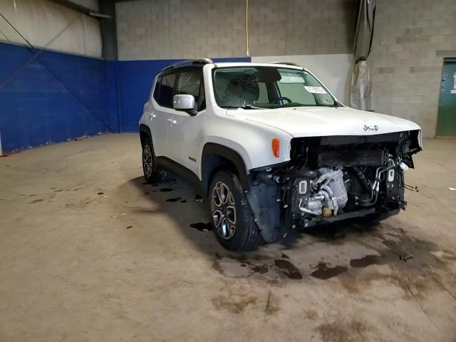 2015 Jeep Renegade - Image 15