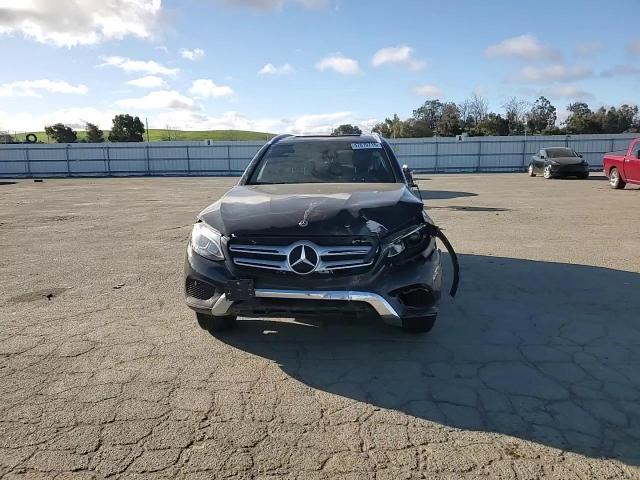 2018 Mercedes-Benz GLC - Image 11