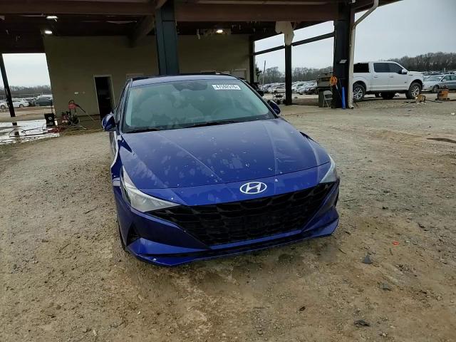 2023 Hyundai Elantra - Image 10