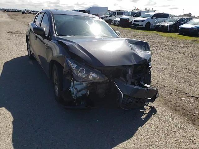 2015 Mazda 3 - Image 11