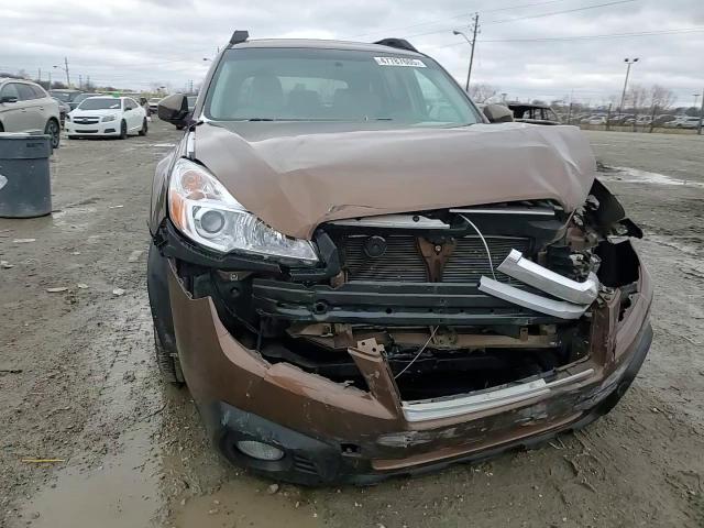 2013 Subaru Outback - Image 11