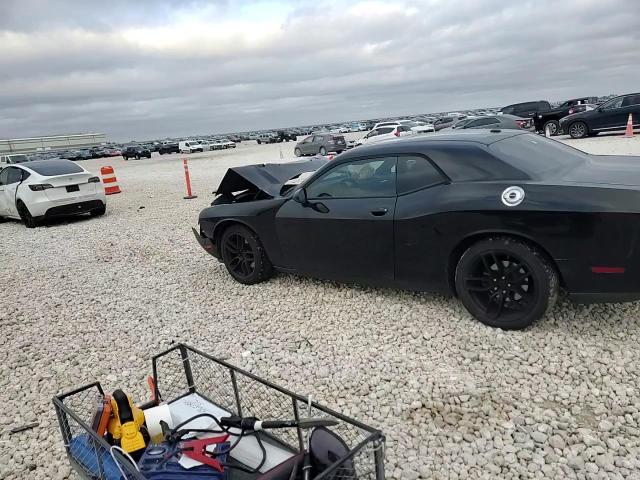 2014 Dodge Challenger - Image 10