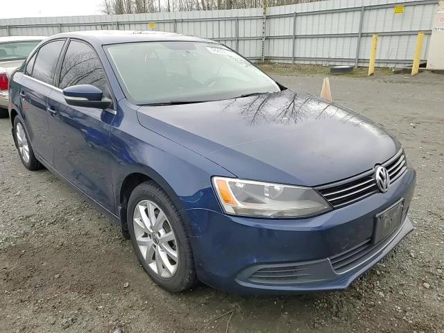 2014 Volkswagen Jetta - Image 11