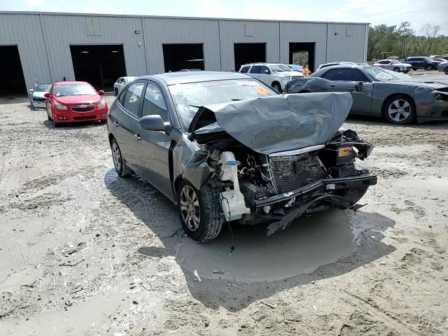 2009 Hyundai Elantra - Image 11