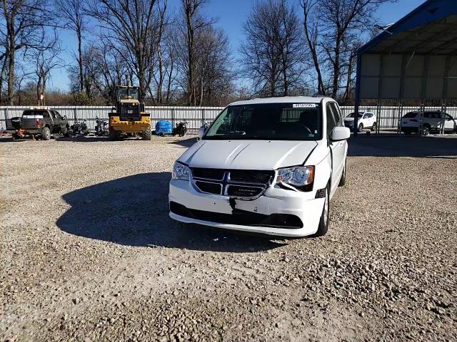 2016 Dodge Caravan - Image 12