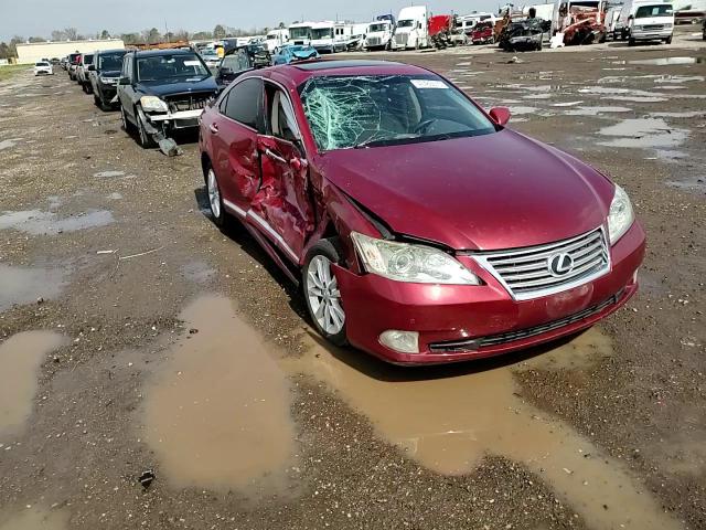2010 Lexus ES - Image 11