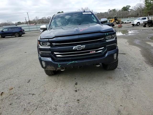 2018 Chevrolet Silverado - Image 10