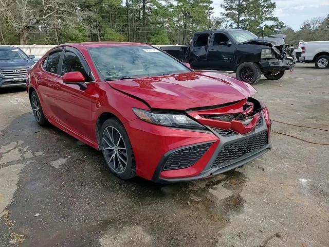 2021 Toyota Camry - Image 13