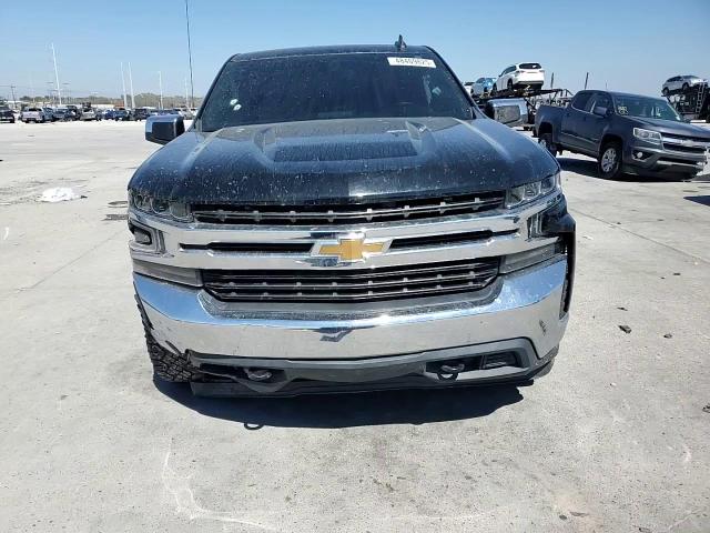 2020 Chevrolet Silverado - Image 11