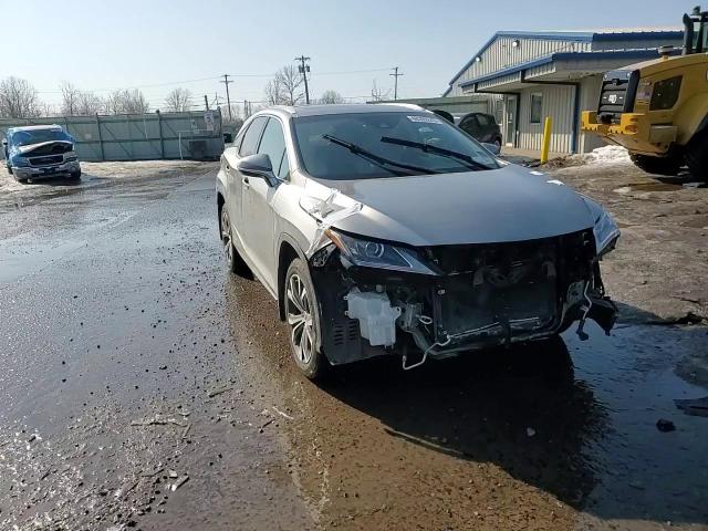 2019 Lexus RX - Image 12