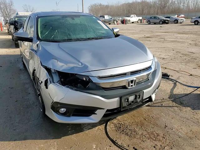 2017 Honda Civic - Image 13