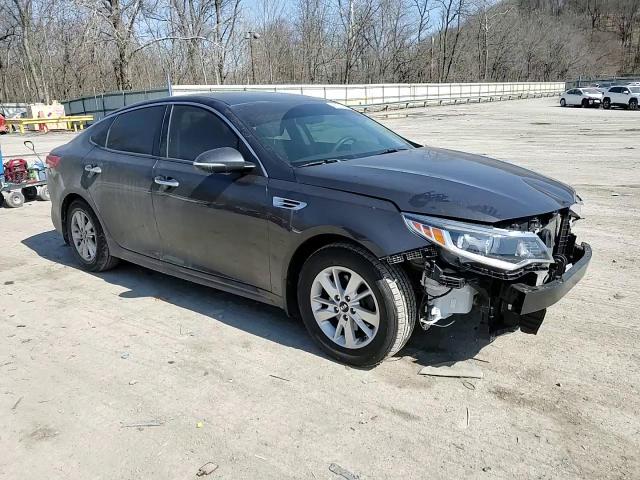 2017 Kia Optima - Image 10