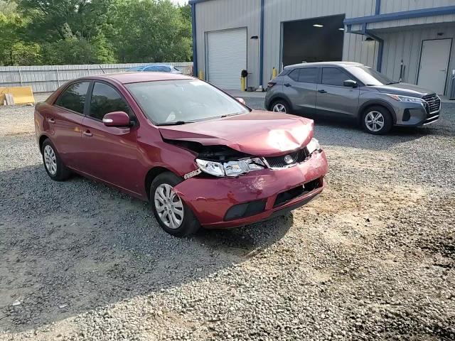 2010 Kia Forte - Image 10