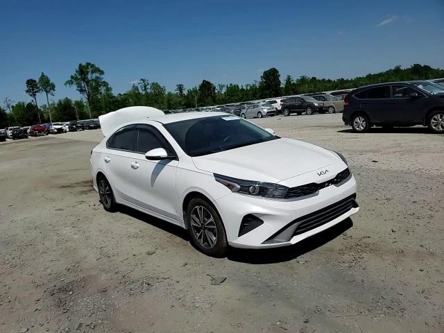 2023 Kia Forte Lx VIN: 3KPF24AD4PE639643 Lot: 51151614