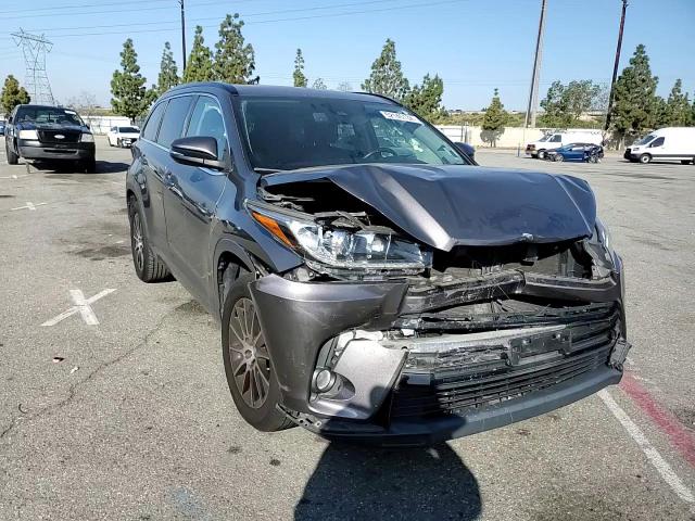 2017 Toyota Highlander Se VIN: 5TDKZRFH1HS515033 Lot: 52145134