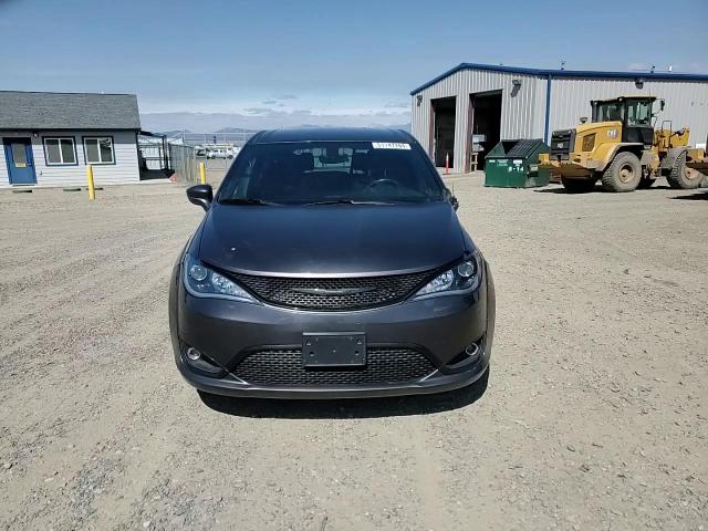 2C4RC1FG1JR358451 2018 Chrysler Pacifica Touring Plus