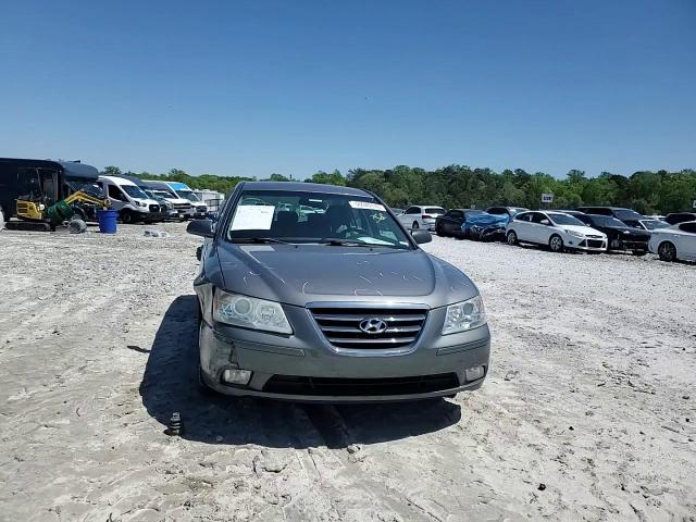 5NPEU46FX9H529498 2009 Hyundai Sonata Se