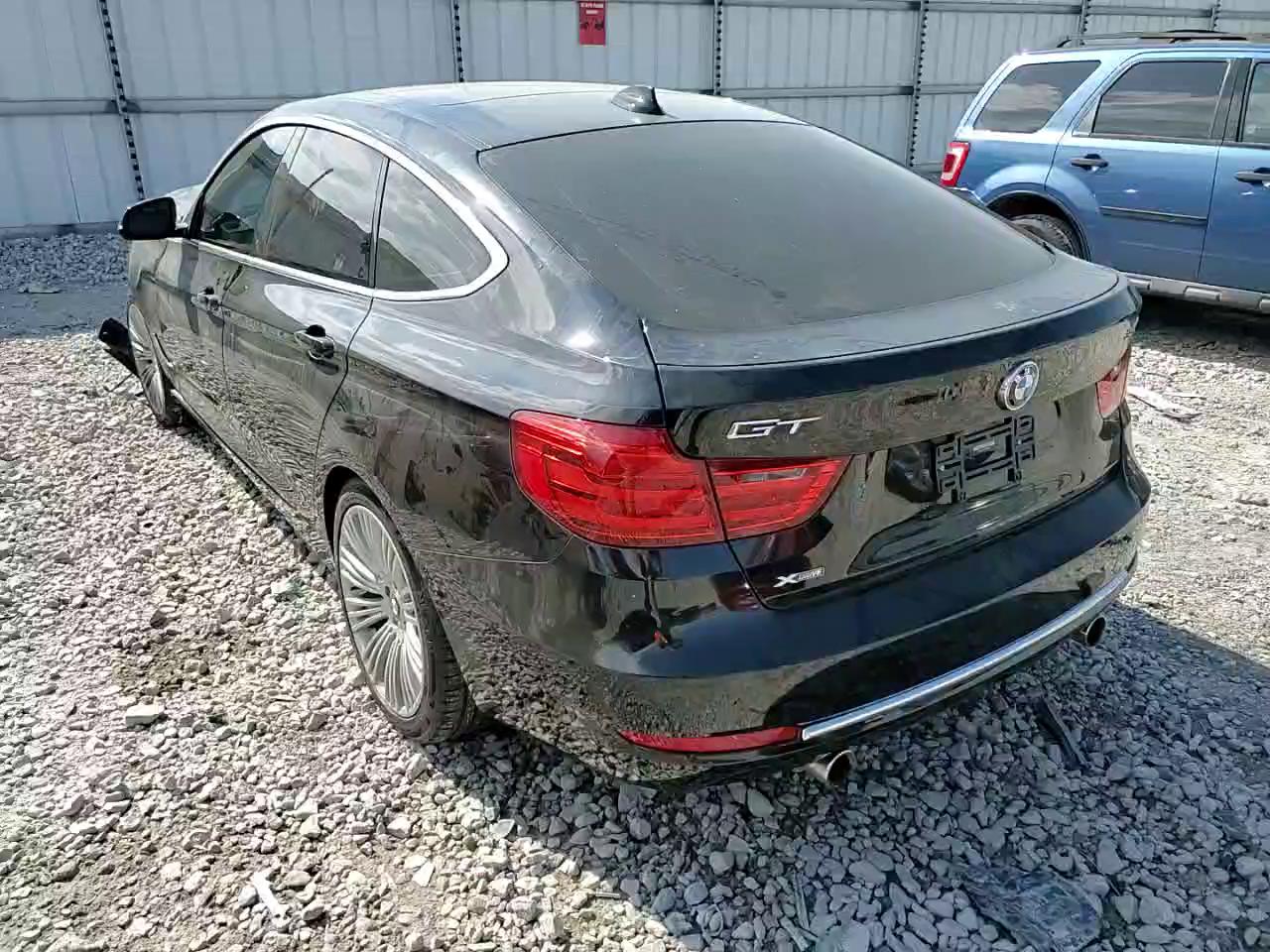 Фото: WBA3X9C57FD868192