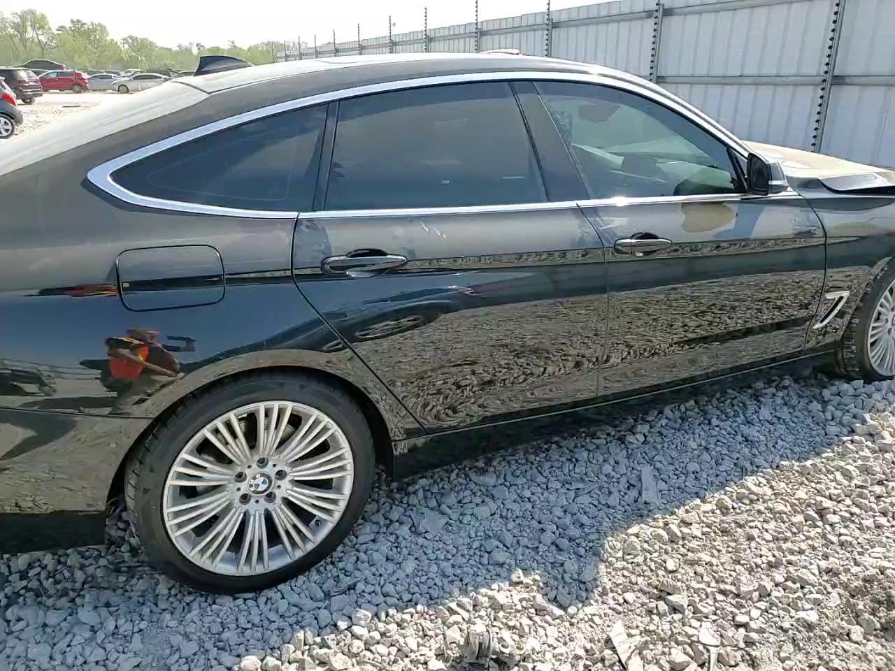 Фото: WBA3X9C57FD868192