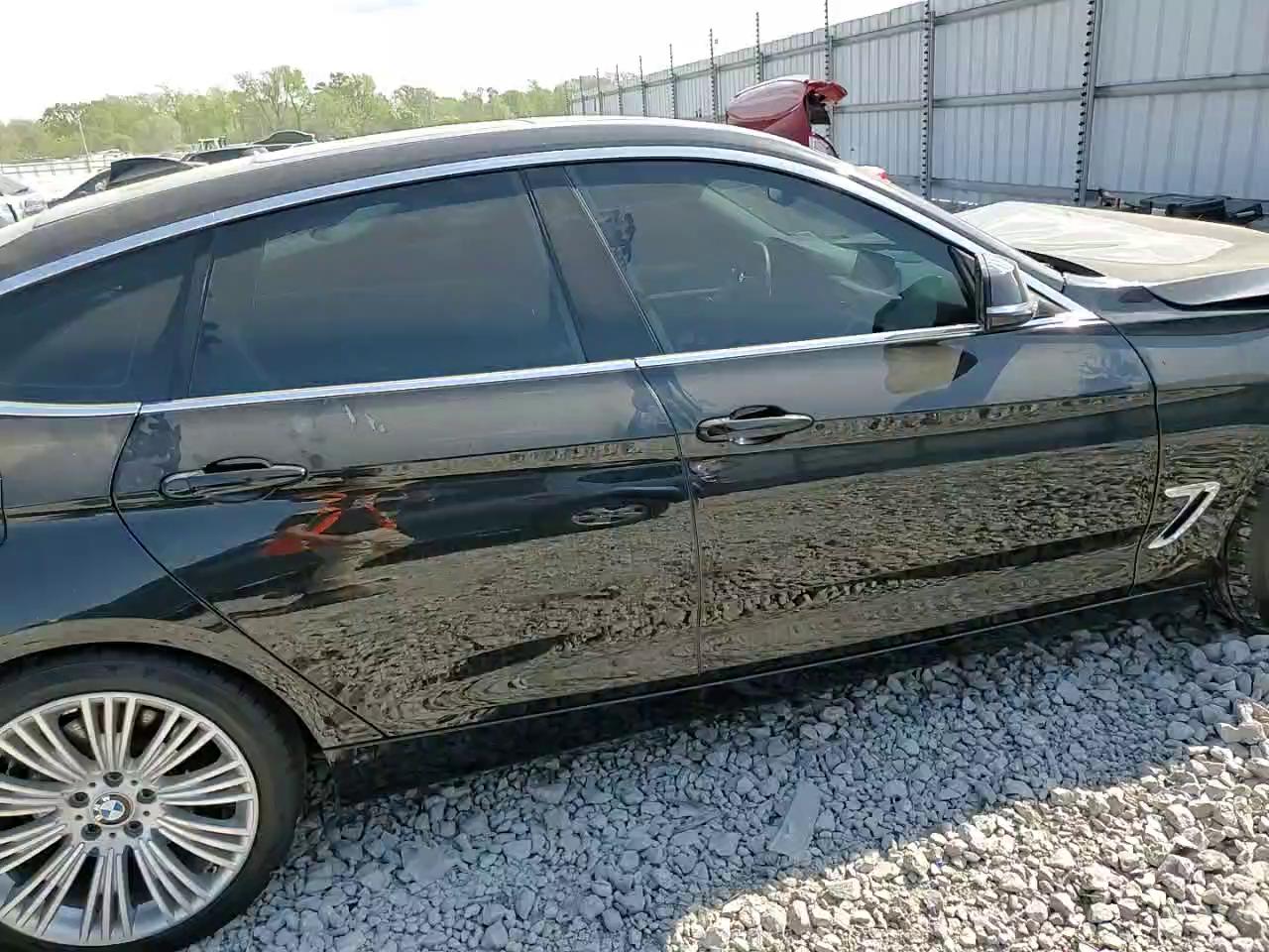 Фото: WBA3X9C57FD868192