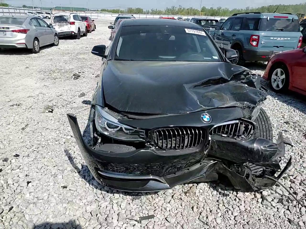 Фото: WBA3X9C57FD868192