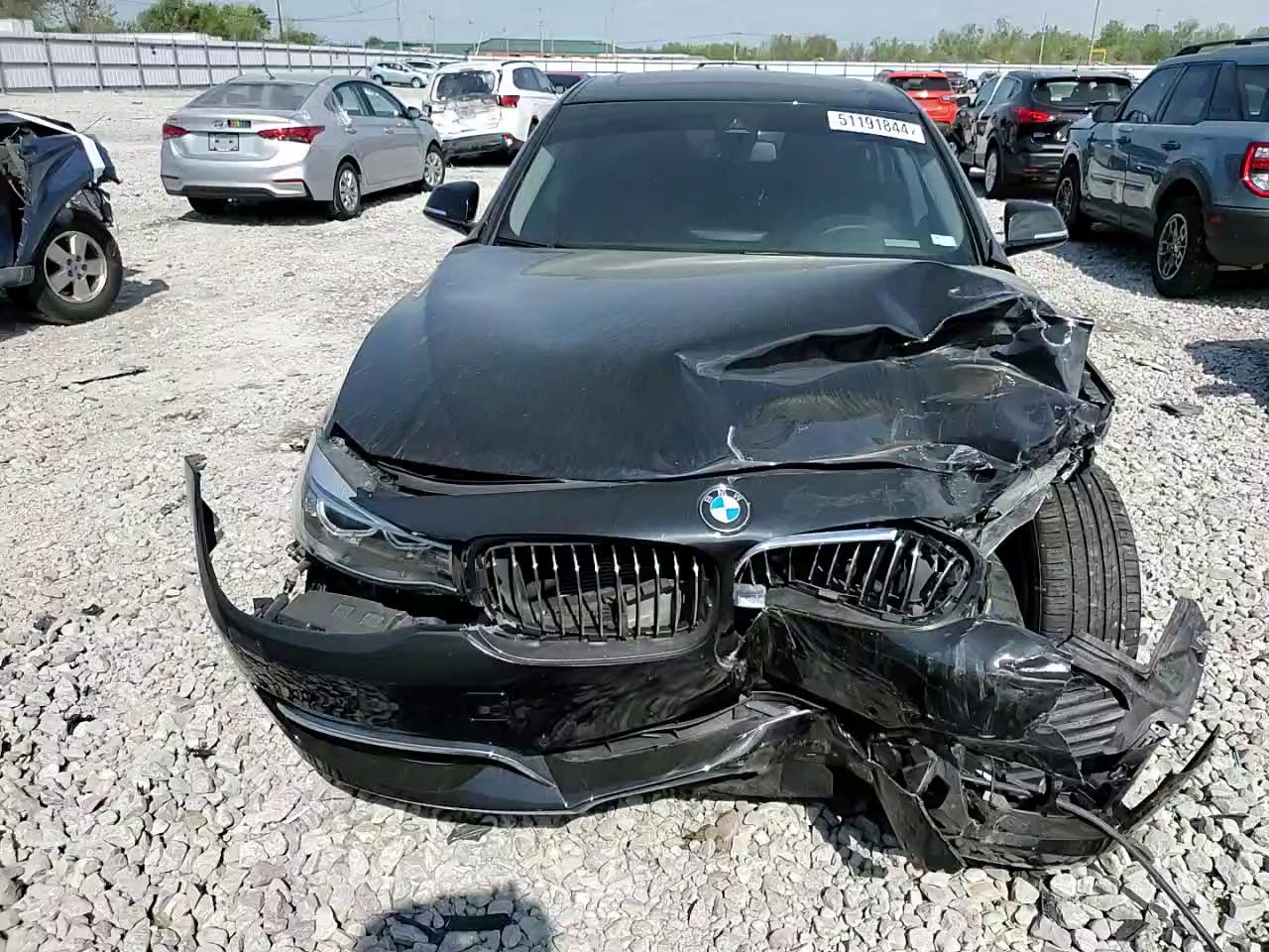 Фото: WBA3X9C57FD868192