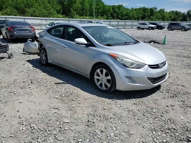 2012 Hyundai Elantra - Image 10