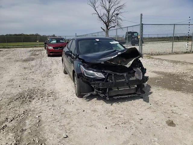 2018 Chevrolet Cruze Lt VIN: 1G1BE5SM1J7209885 Lot: 50930214