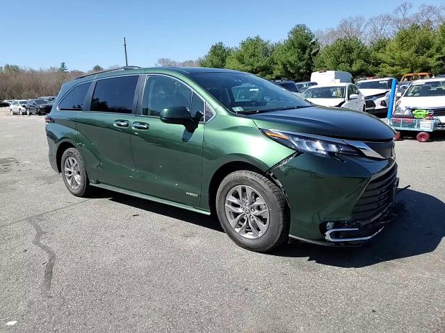 2021 Toyota Sienna Xle VIN: 5TDJSKFCXMS034879 Lot: 52562574