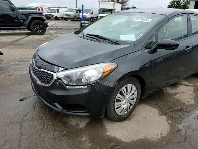 KNAFK4A65G5476608 2016 Kia Forte Lx