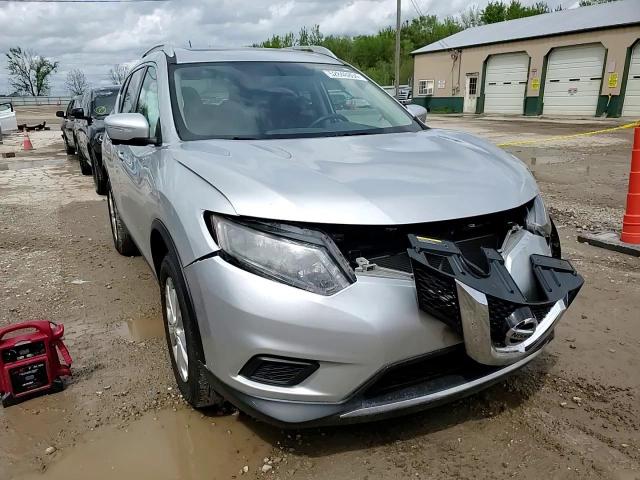 2015 Nissan Rogue S VIN: 5N1AT2MV9FC882804 Lot: 52840804