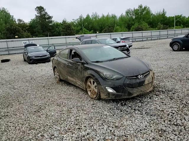 2013 Hyundai Elantra - Image 10