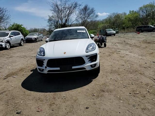 2018 Porsche Macan VIN: WP1AA2A53JLB15097 Lot: 50418714